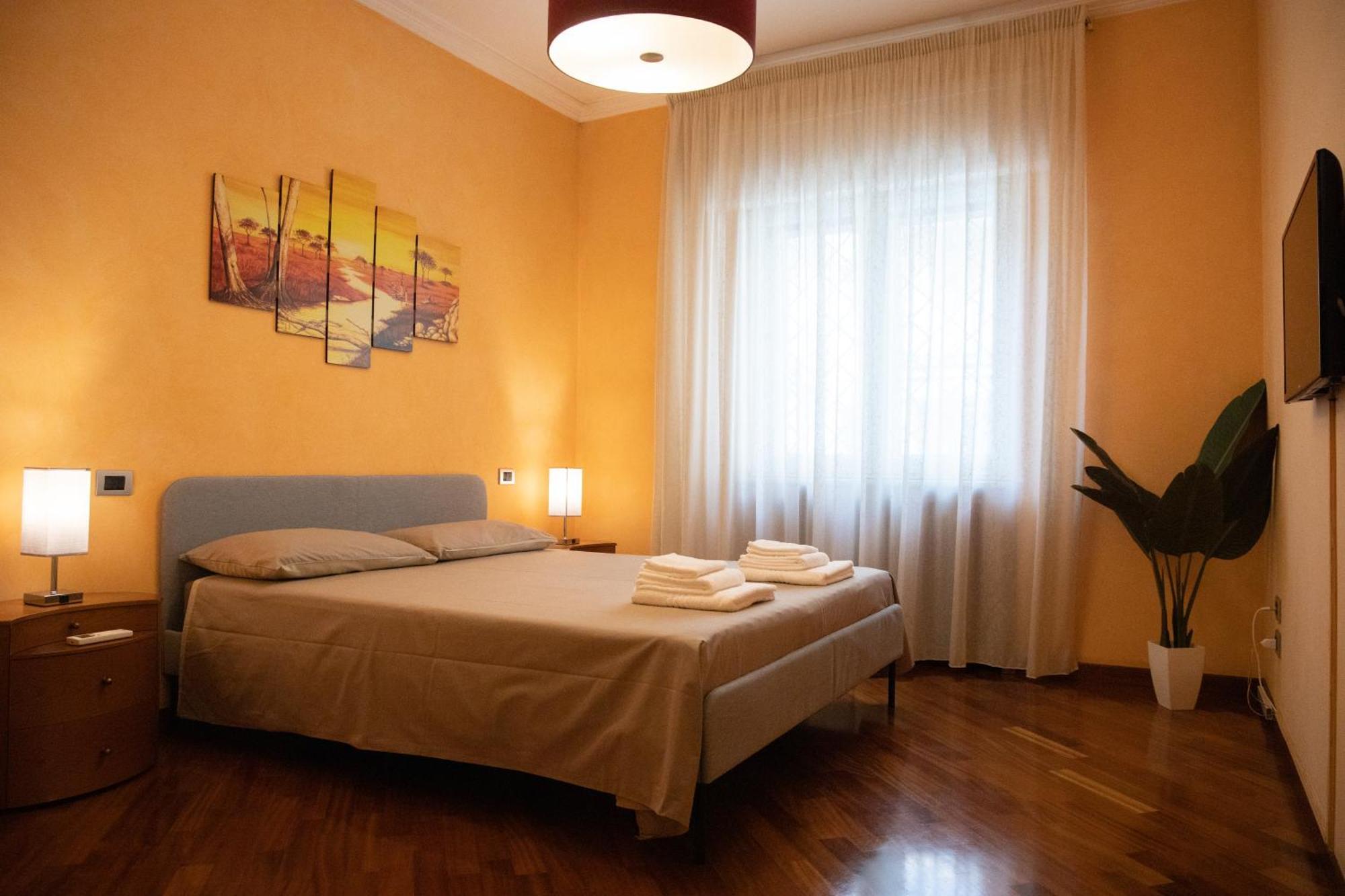 נאפולי Holiday House Sabina מראה חיצוני תמונה